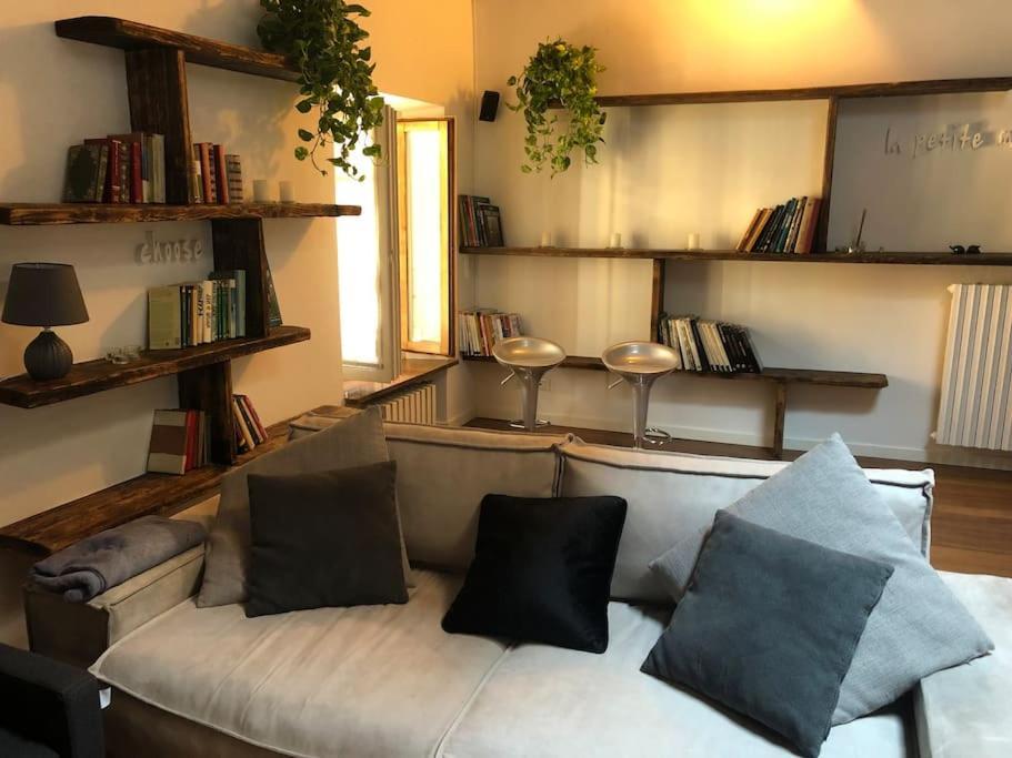 La Petite Maison - Two-Room Apartment Bergamo Exterior foto